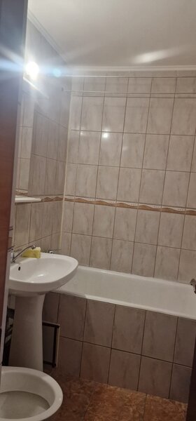 Drumul Taberei, Romancierilor