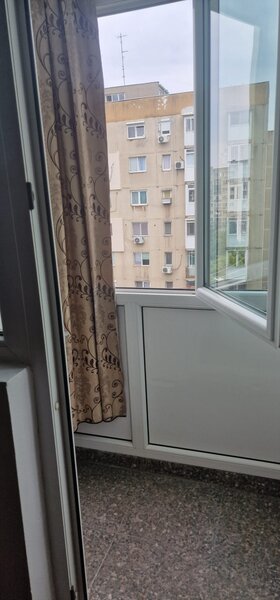 Drumul Taberei, Romancierilor